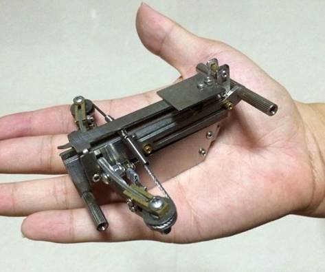 http://static.dudeiwantthat.com/img/gear/gadgets/resize(640%2c533)/micro-bb-crossbow-20049.jpg